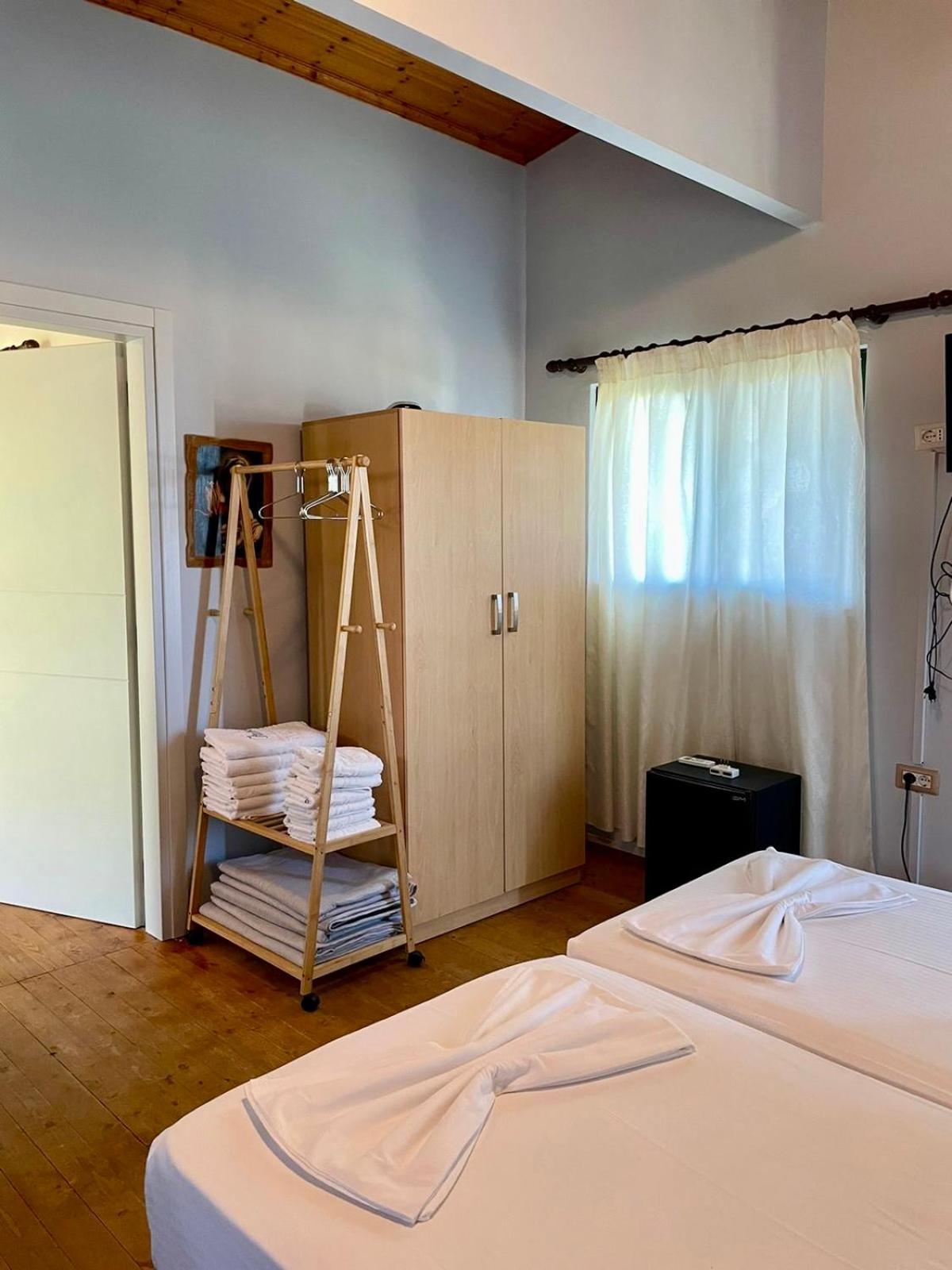 Chalet Ambel Dhërmi Eksteriør billede